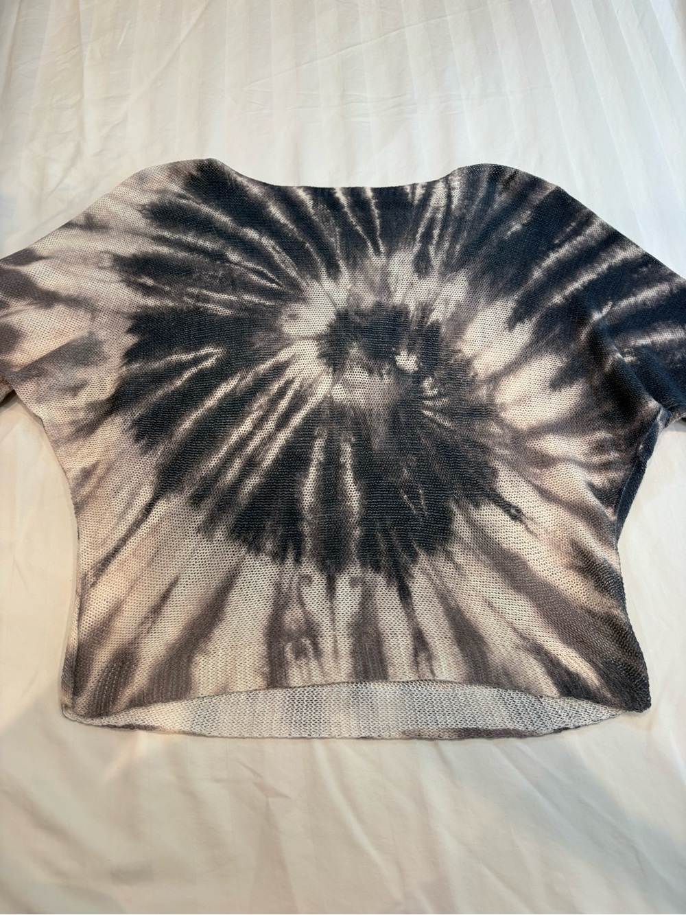 Annya Melani Light weight Knit 3/4 sleeve sweater- Navy & Cream Tie-Dye